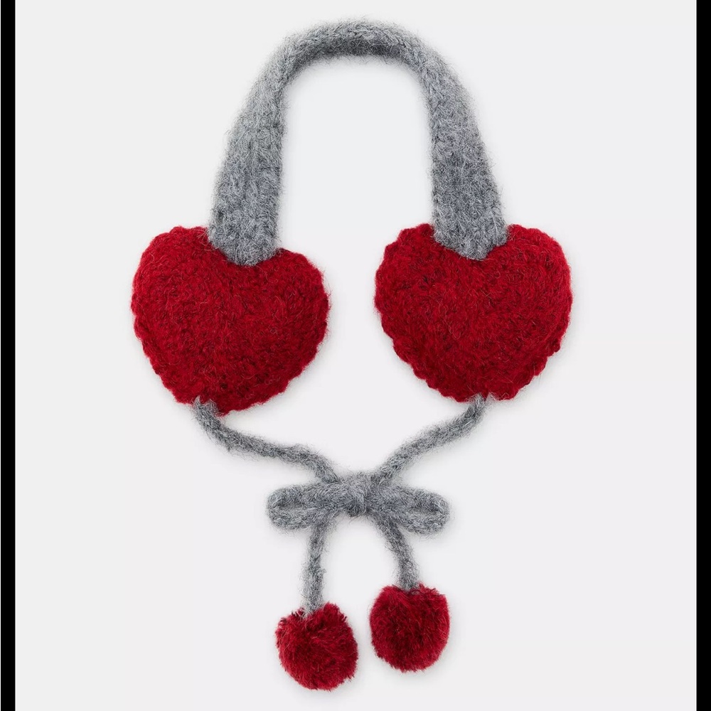 KNITTED HEART POMPOM EARMUFFS